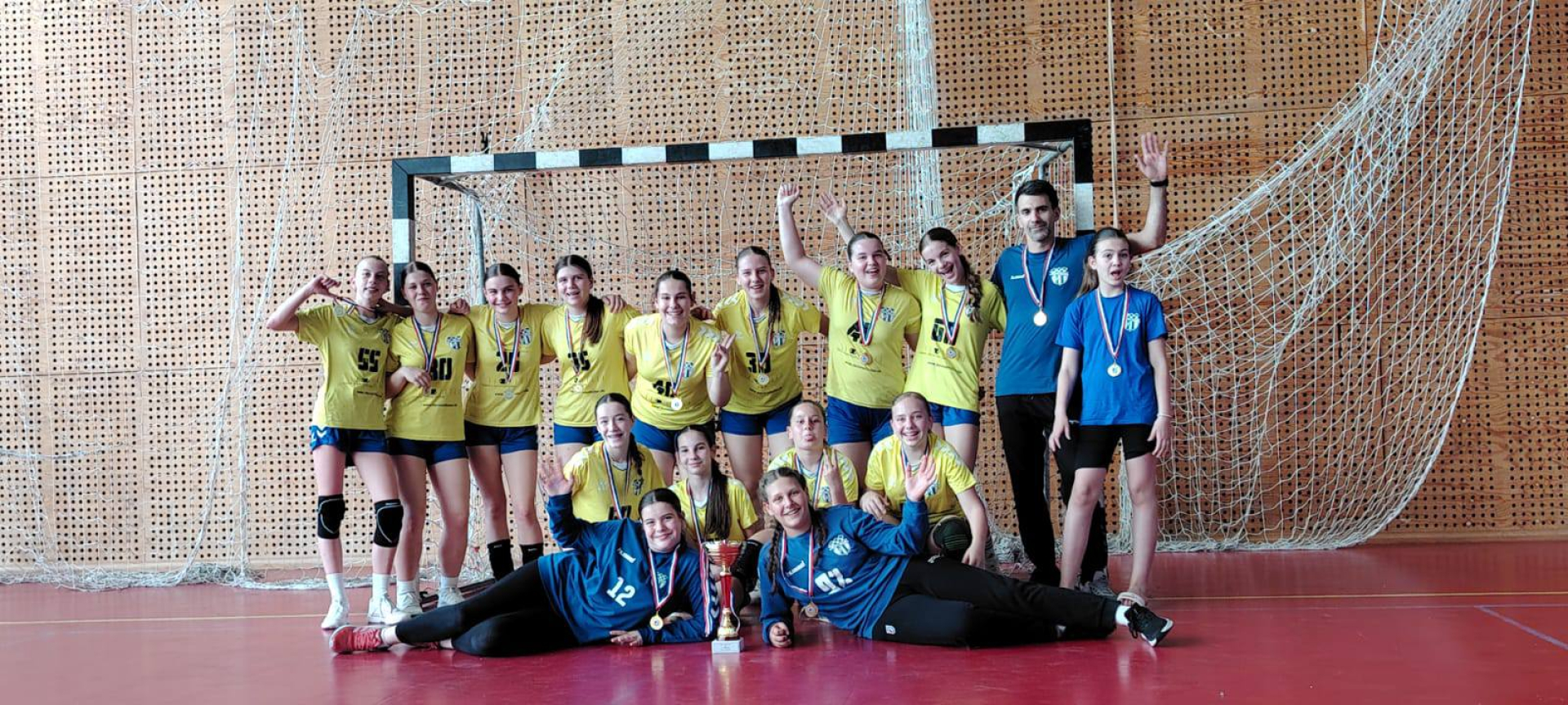 Furiozice prvakinje MŽL u13